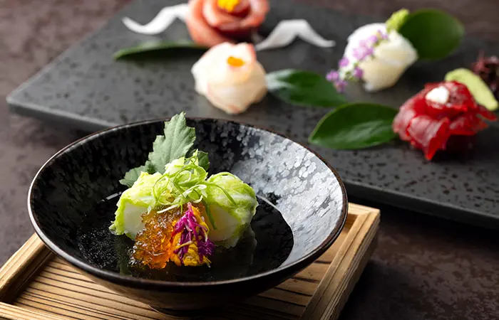 【日本料理】バー＆レストラン簾