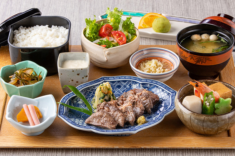 国産葱塩牛タンとろろ御膳