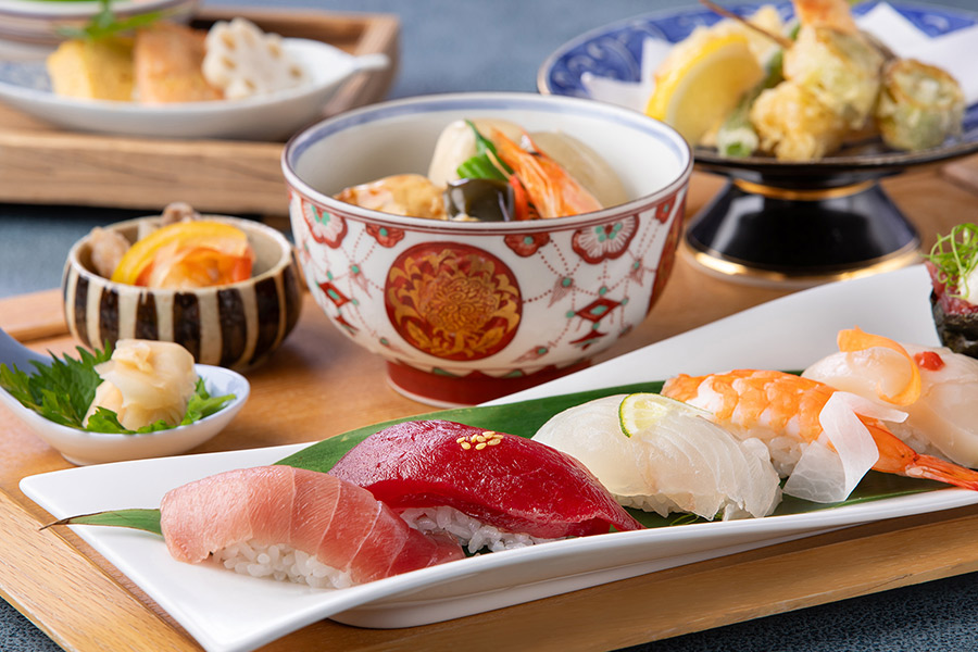 本鮪の握り寿司と天麩羅御膳
