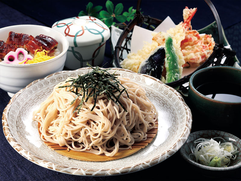 ミニ鰻丼付きそば（ランチのみ）　2,500円